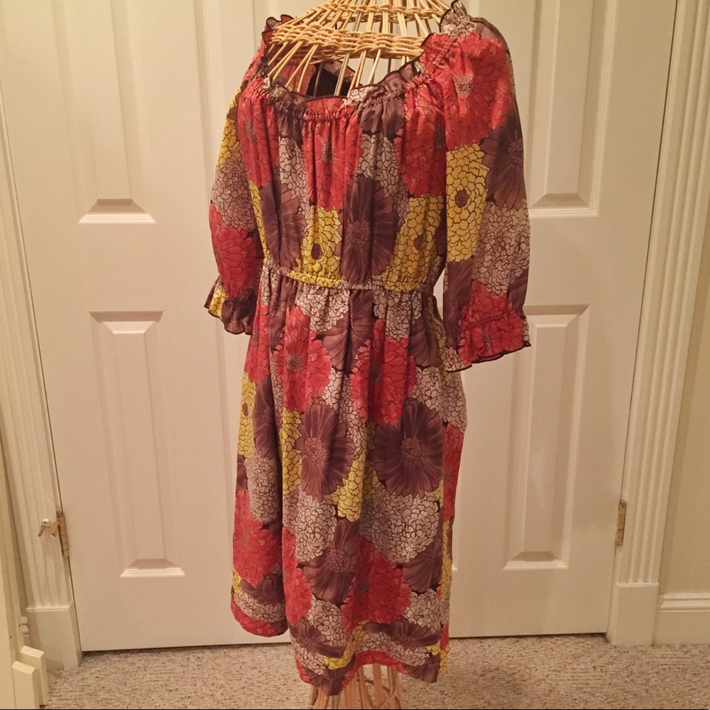 🌼 Beautiful, floral Juicy Couture dress 🌼